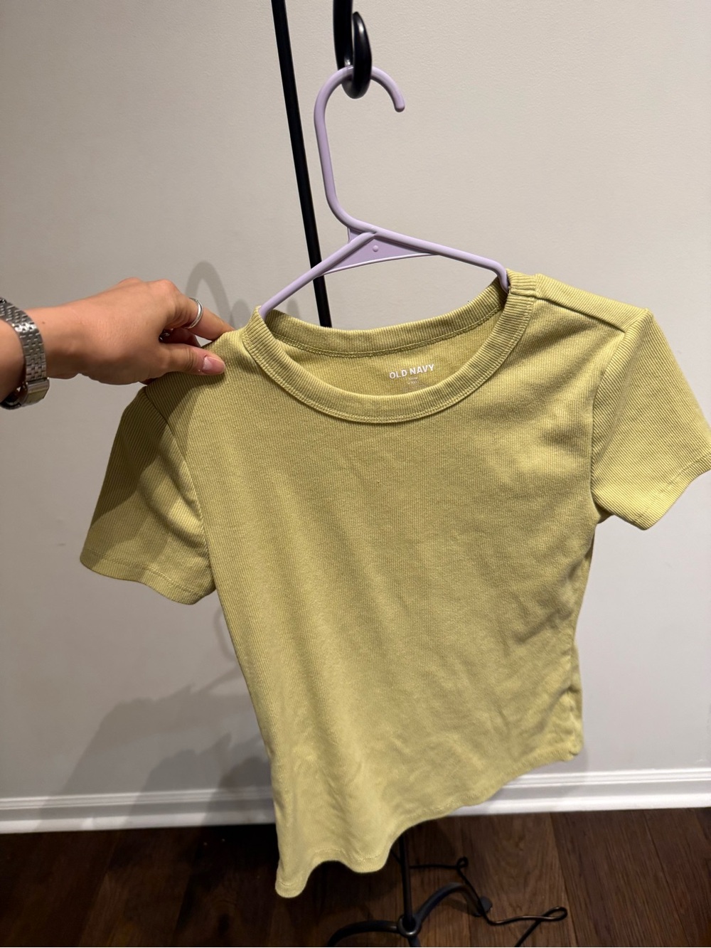 Old Navy Short Sleeve Ribbed Tee in Olive Green